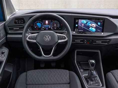 VW Caddy Interior | Get To Know The New Caddy 5 Range | Blog Article