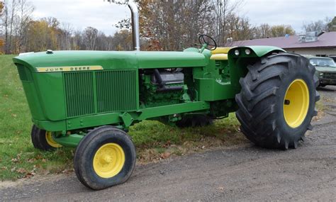 Oshosk Snow Blower - UTV - Snowmobile - John Deere Pull Tractor