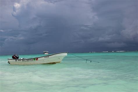 Free Images : beach, sea, coast, ocean, boat, shore, vehicle, bay, island, boating, caribbean ...