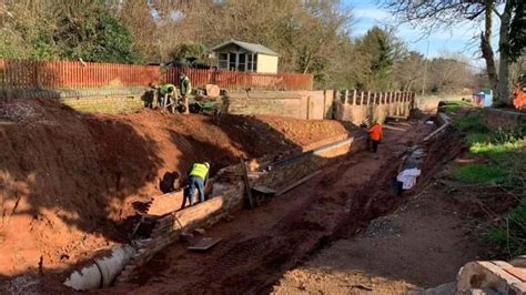 Lichfield Canal restoration project praised for bringing far-reaching ...