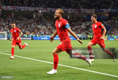 Harry Kane 2018 World Cup Photos and Premium High Res Pictures - Getty ...