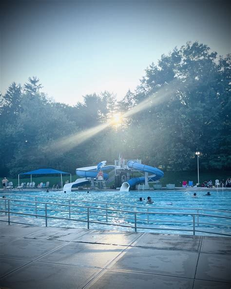 'Is It a Community Pool Or Is It a Country Club?'—Maplewood to Rethink ...