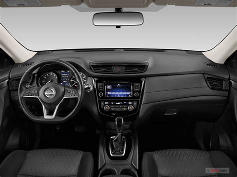 2020 Nissan Rogue: 67 Interior Photos | U.S. News