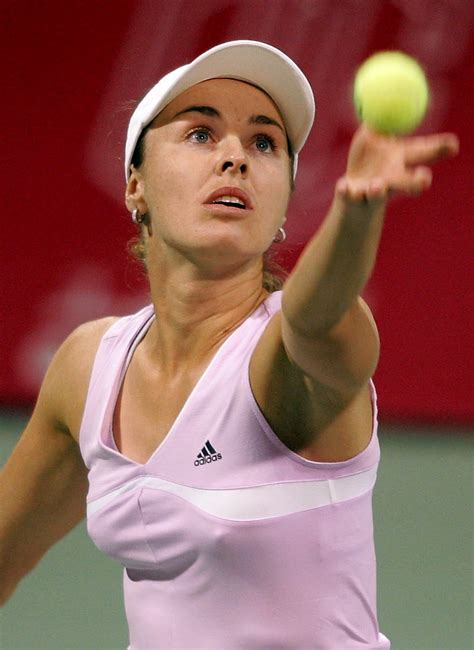 Most Beautiful Female Tennis Players: Martina Hingis The Beauty