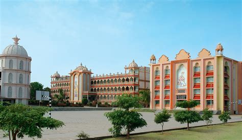 Shree Swaminarayan Gurukul: Imparting modern, traditional, and spiritual education