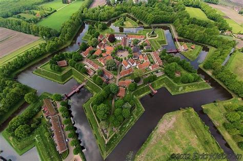 In Olanda, la fortezza a stella è diventata un museo | Star fort ...