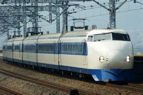 50 YEAR CLUB: Half a century of the Shinkansen, or bullet train | Japanese Nostalgic Car