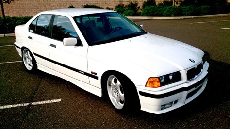 E36 ALPINE WHITE BMW M3 M PACKAGE SEDAN 328i | BimmerFest BMW Forum