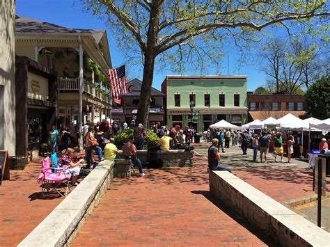 Where to Eat in Dahlonega: 7 Restaurants You'll Love - Southern Portals