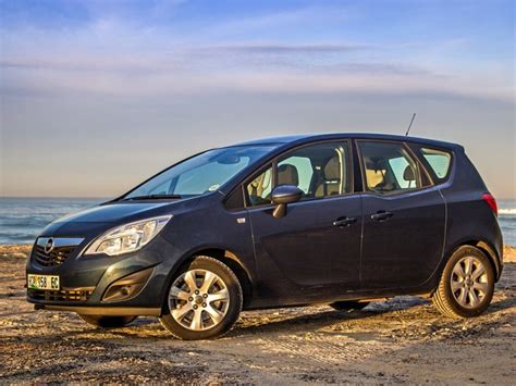 Opel Meriva 1.4 Enjoy Review - Cars.co.za