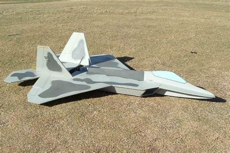 F 22 Raptor Model Kit | Raptor, Rc model, Radio control