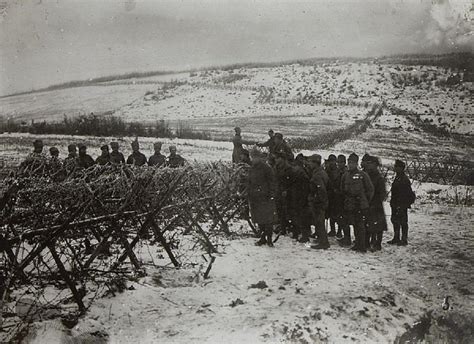 Ceasefire on Eastern Front of WW1, Russian and Austro-Hungarian ...