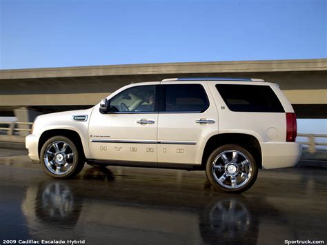 2009 Cadillac Escalade Hybrid - Pictures and Information - Sportruck.com