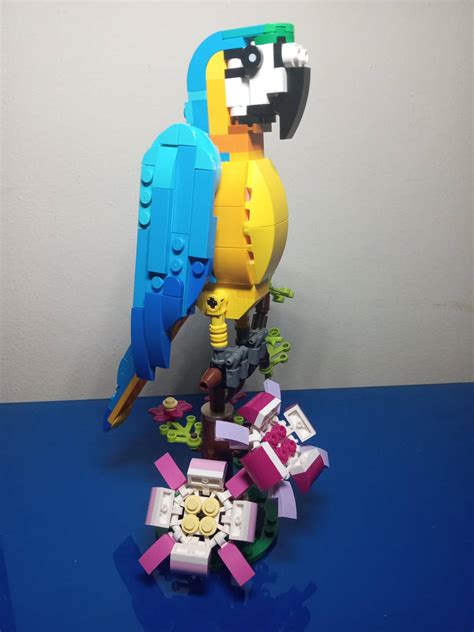 LEGO CREATOR - Exotic Parrot by TorchLeo on DeviantArt