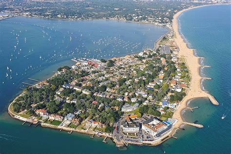 Britain's most expensive bungalow on sale for £4.5m near Sandbanks | Daily Mail Online