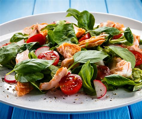 Salmon and Baby Spinach Salad | OnTrack Weight Loss Recipes