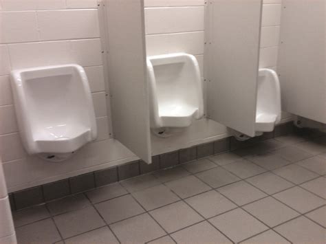 Why are Waterless Urinals a Hot Trend? | Waterless Co Inc.