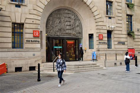 LSE moves ‘compulsory’ teaching online for 2020-21 academic year | Times Higher Education (THE)