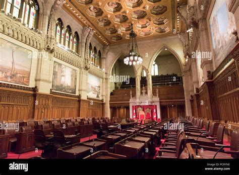 Senate chamber interior canada hi-res stock photography and images - Alamy