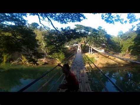 Philippines: Bohol, Bamboo Hanging Bridge | Running After 60