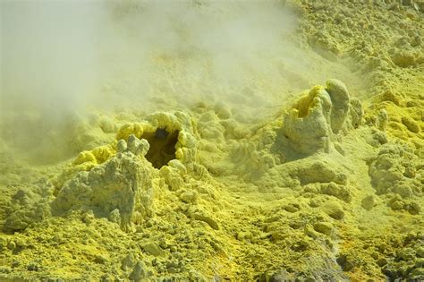 Solfatara | geology | Britannica