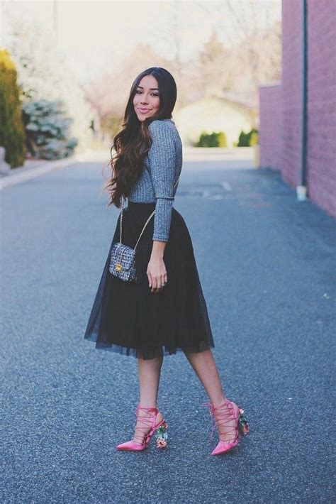 Pink Heels Outfit Ideas: Embrace The Feminine Power