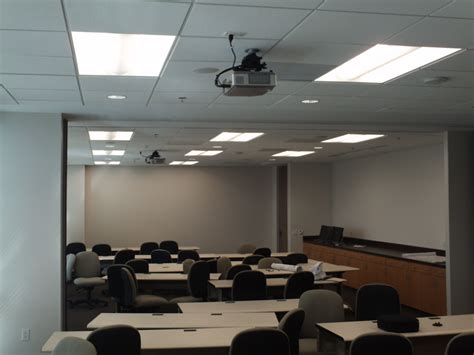 Projector for conference room Conference Room, Flat Screen, Rooms, Blood Plasma, Bedrooms ...