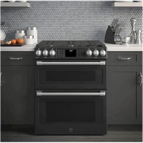 Customer Reviews: GE Café Series 6.7 Cu. Ft. Self-Cleaning Slide-In Double Oven Gas Convection ...