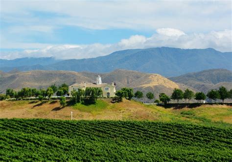 14 amazing Temecula Wineries you MUST visit if you are a Wine Lover