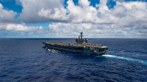 USS Carl Vinson (CVN 70) completes availability four days early > Naval ...