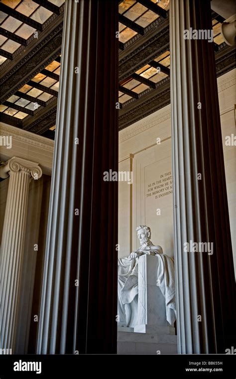 The interior of the Lincoln Memorial, Washington DC Stock Photo - Alamy