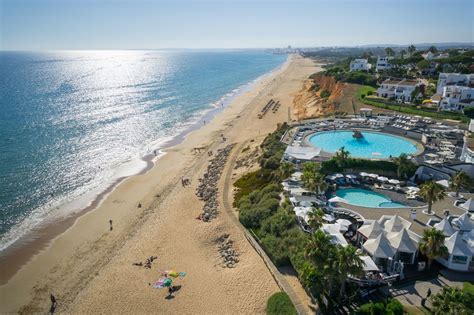 Vale do Lobo Beach Clean Up