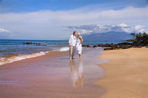 Maui Sunset Weddings | Hawaii Wedding - Maui Wedding & Vow Renewal ...