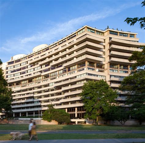 Scandal? What Scandal? The Watergate Hotel Is Elegantly Remade - The ...