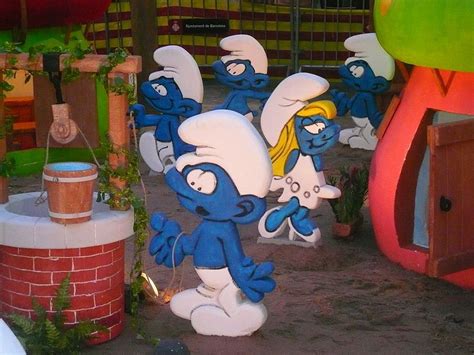 http://en.wikipedia.org/wiki/The_Smurfs | Theme park, Smurfs, Theme