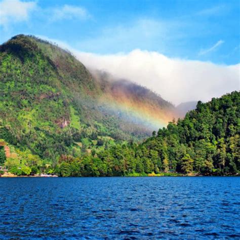 SARANGAN LAKE (TELAGA SARANGAN), Magetan's Tourism