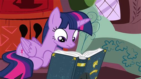 Twilight Sparkle shows UFW the Magic of Friendship by ChaosServant12345 on DeviantArt