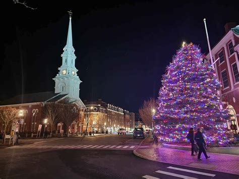 25 Best New England Christmas Towns for Hallmark Magic | New England ...