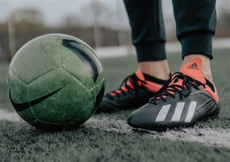 The Essential Soccer Equipment List | AthleticLift