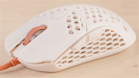 finalmouse ULTRALIGHT2-CAPE TOWN - www.brandoapp.com