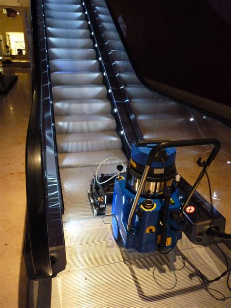 The Escalator 550 | The Cleaning Consultancy