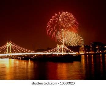 575 London bridge fireworks Images, Stock Photos & Vectors | Shutterstock