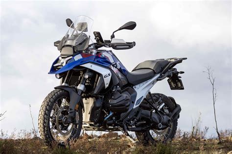 BMW R 1300 GS Trophy X Review – Compass Expeditions