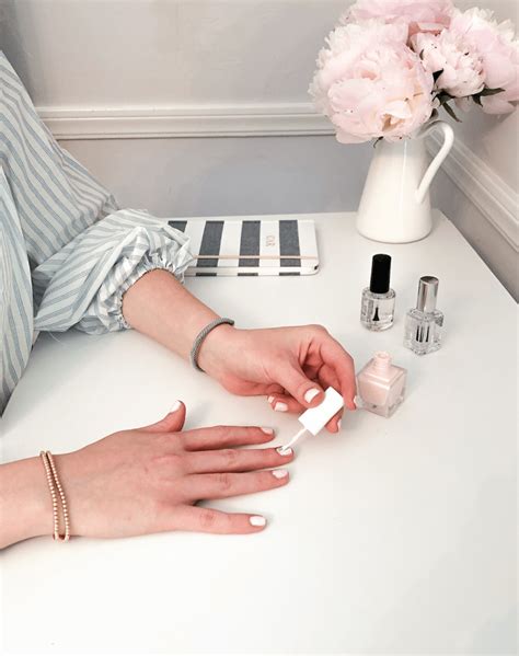 Best Nontoxic Nail Polish - claire alison Beauty Safer Beauty Options