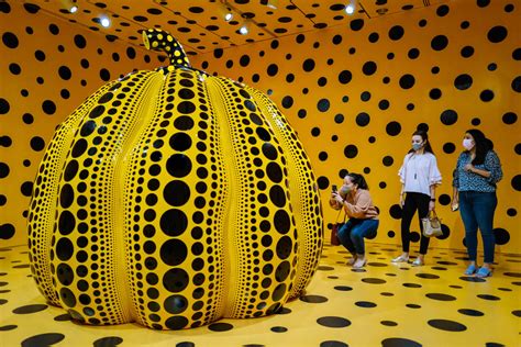 Yayoi Kusama’s New Exhibition ‘One With Eternity’ Opens in D.C. | My Modern Met