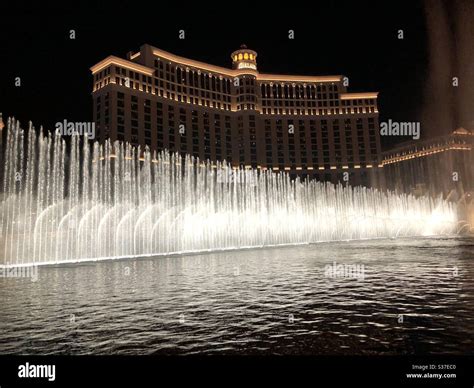 Bellagio Las Vegas fountains Stock Photo - Alamy