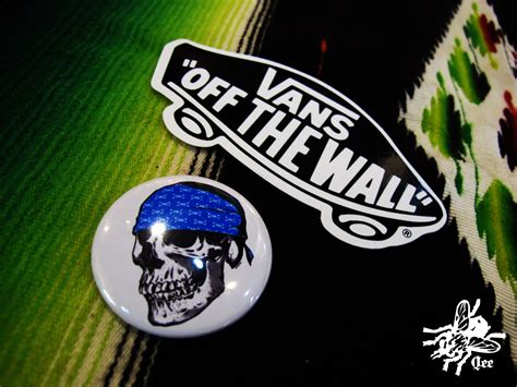 【QEE BLOG】: VANS "OFF THE WALL" STICKER