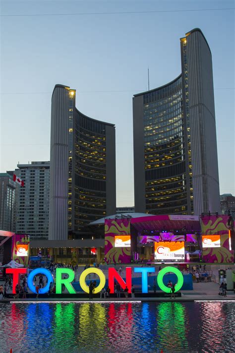 New Toronto sign proves popular at City Hall - Sign Media