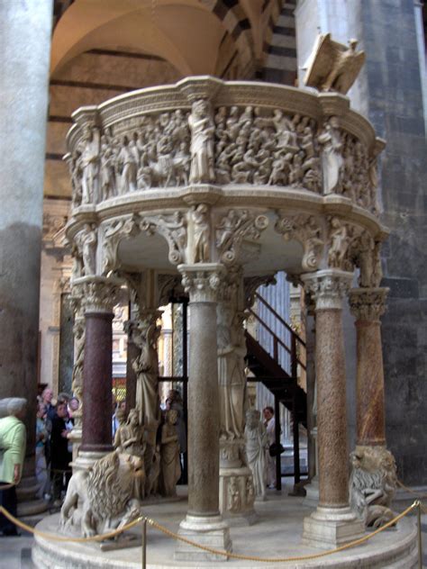 File:Pisa.Duomo.pulpit.Pisano01.jpg - Wikipedia