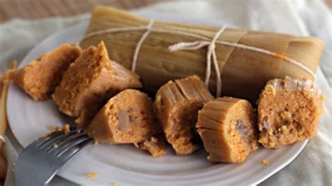 Cuban Tamales Recipe - QueRicaVida.com